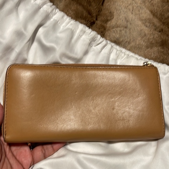 Michael Kors Wallet - Picture 3 of 8